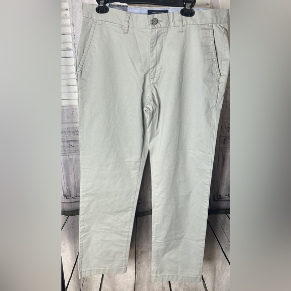 Tommy Hilfiger Other - Tommy Hilfiger custom fit straight through hip and thigh.
